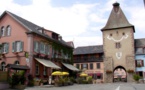 L'Alsace, son Vignoble, ses Vins. L'Alsace, son Vignoble, ses Vins.