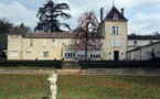 Le Château Bellefont-Belcier sous pavillon chinois.