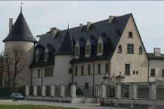 Ampuis Chateau G