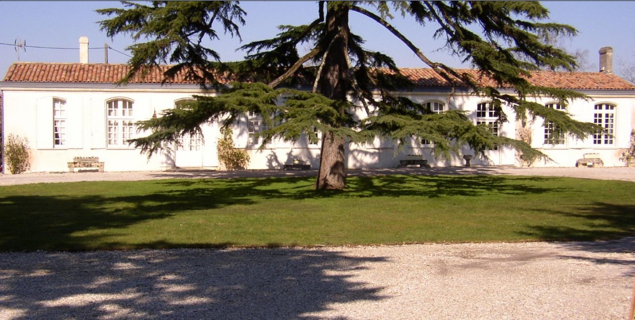 Poujeau château