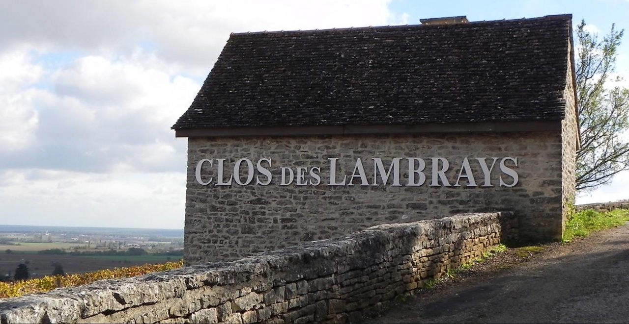 Clos des Lambrays mur grange G